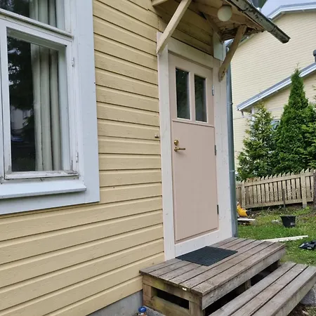 Pispalan Helmi - Koti Naekoealalla Тампере