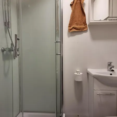 Pispalan Helmi - Koti Naekoealalla Тампере