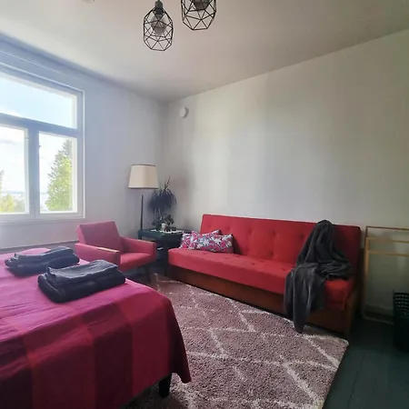 Pispalan Helmi - Koti Naekoealalla Appartement Tampere