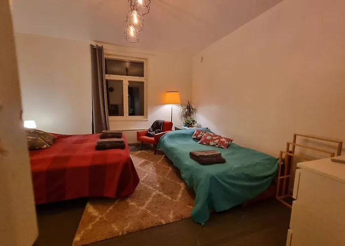 Апартаменты Pispalan Helmi - Koti Naekoealalla Тампере